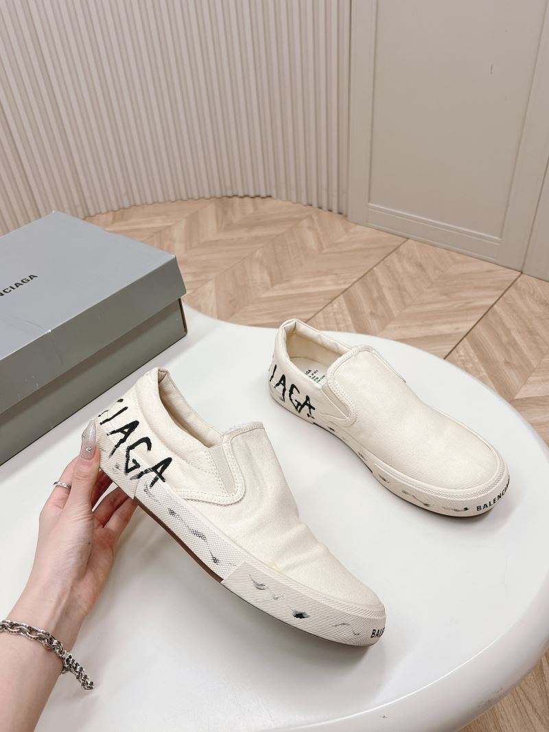 Balenciaga Low Shoes